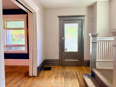 179 Lock Street • Peterborough, ON photo 4