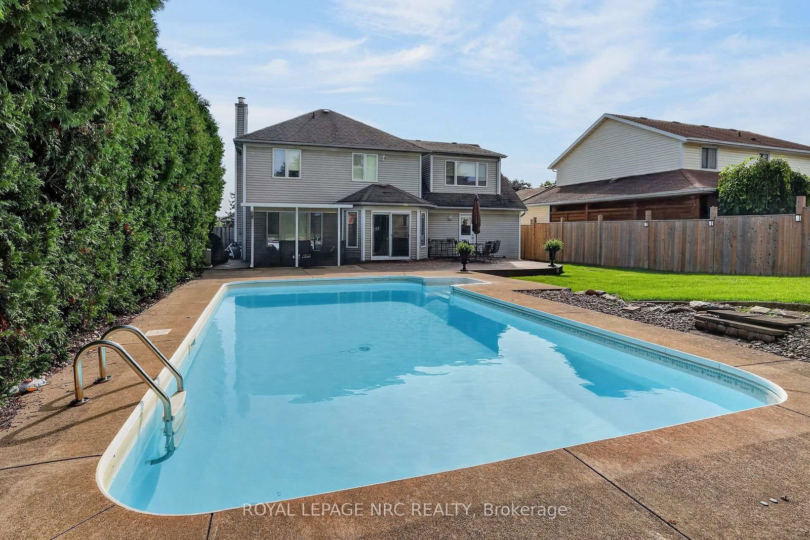105 Stefanie Crescent • Welland, ON photo 36