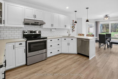 105 Stefanie Crescent • Welland, ON photo 4