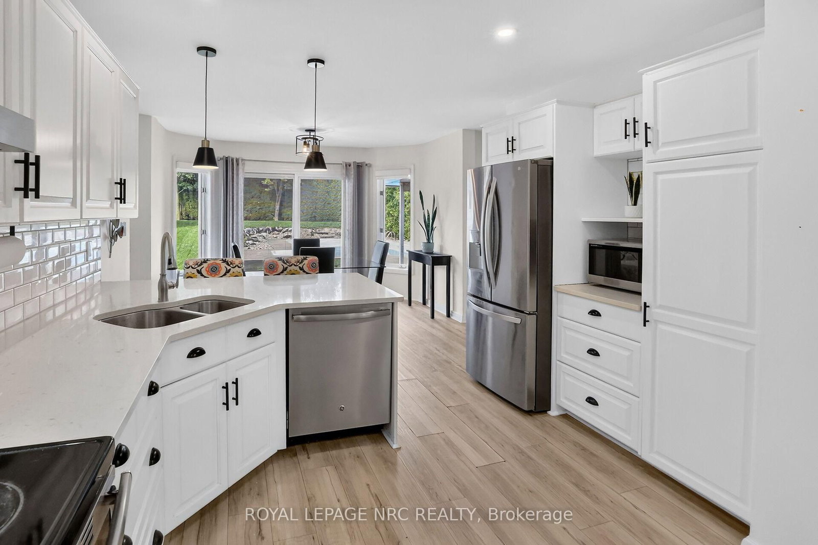 105 Stefanie Crescent • Welland, ON photo 9