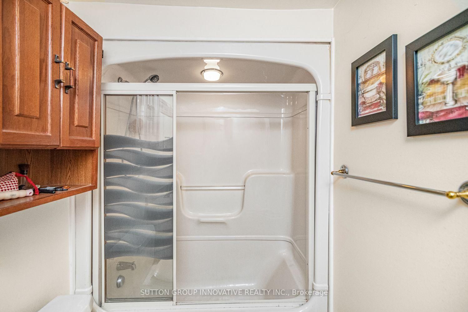 703 Upper Wentworth Street • Hamilton, ON photo 21