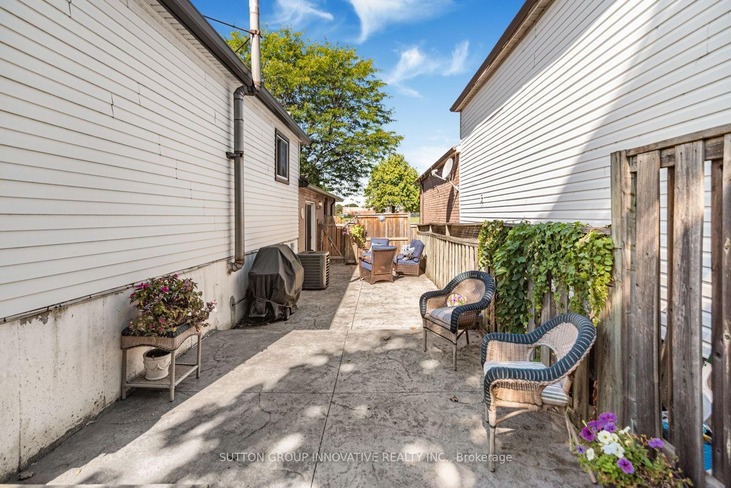 703 Upper Wentworth Street • Hamilton, ON photo 37