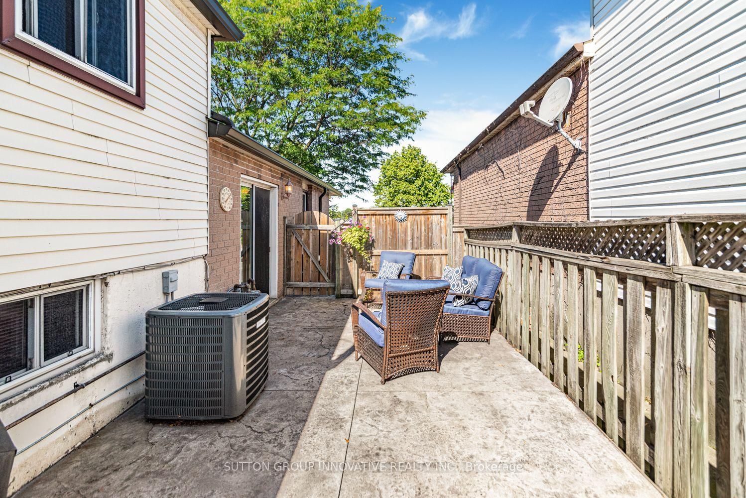 703 Upper Wentworth Street • Hamilton, ON photo 38