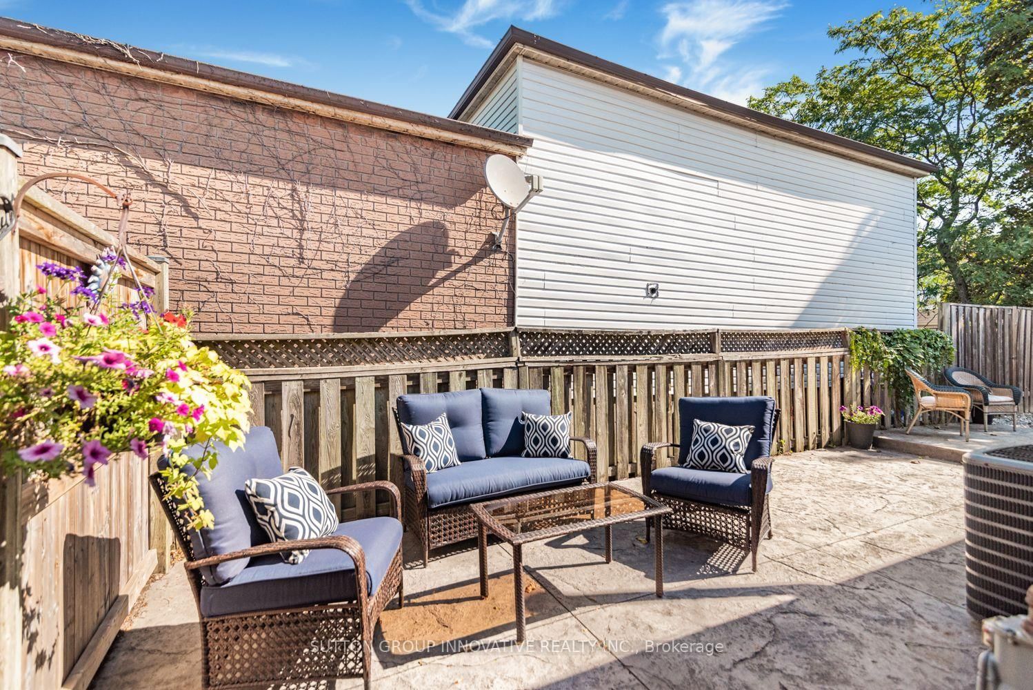703 Upper Wentworth Street • Hamilton, ON photo 39