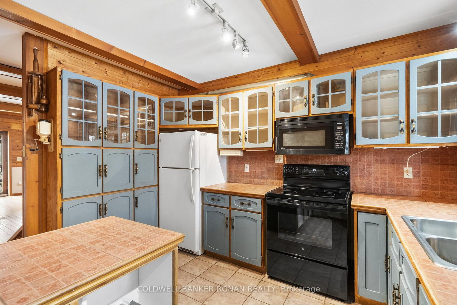 797 Forest Lake Road • Joly, ON photo 6