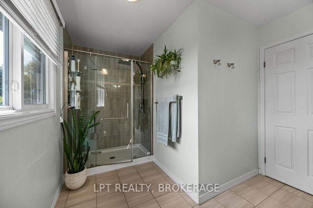 780 Muirfield Crescent • Kingston, ON photo 24