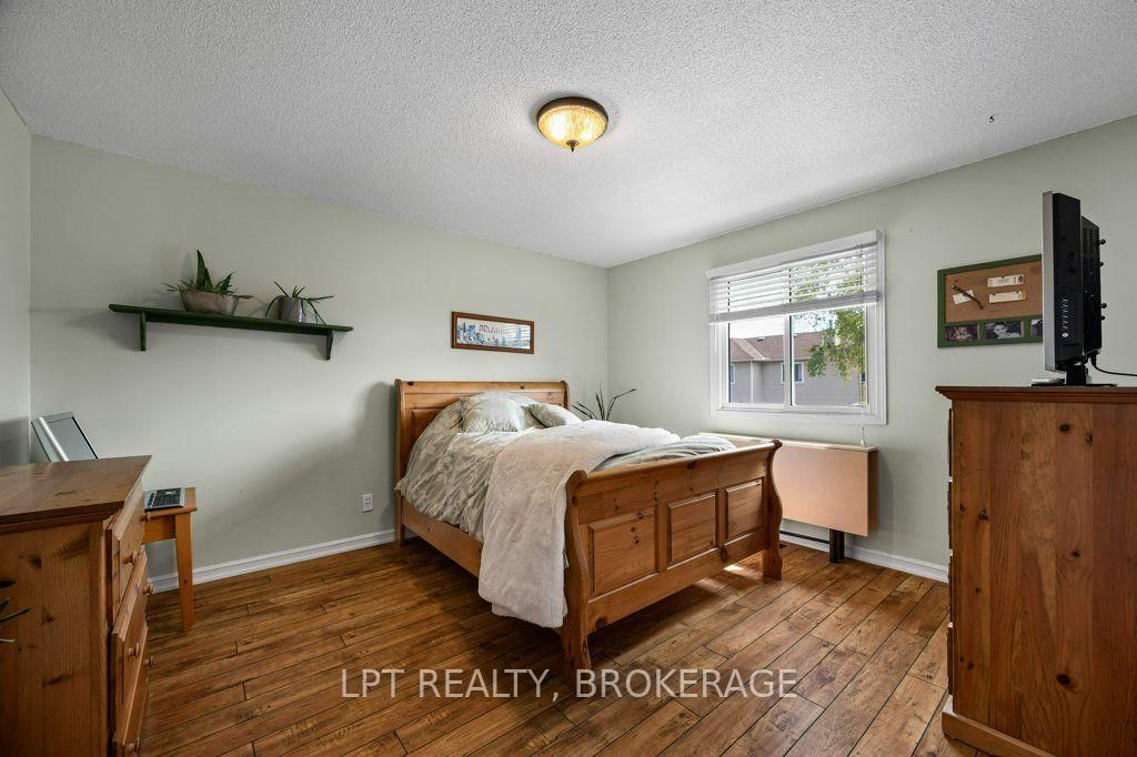 780 Muirfield Crescent • Kingston, ON photo 27