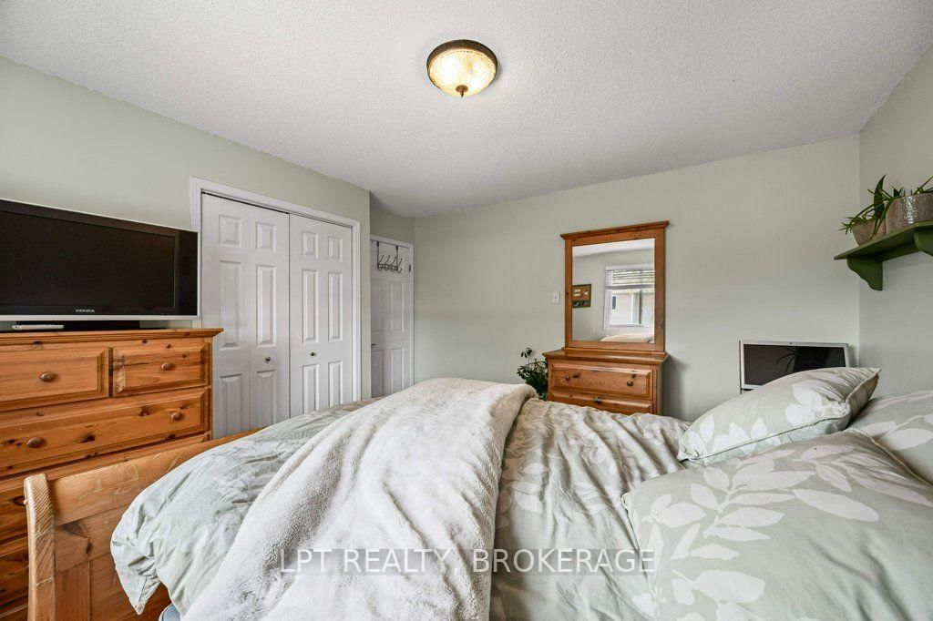 780 Muirfield Crescent • Kingston, ON photo 28