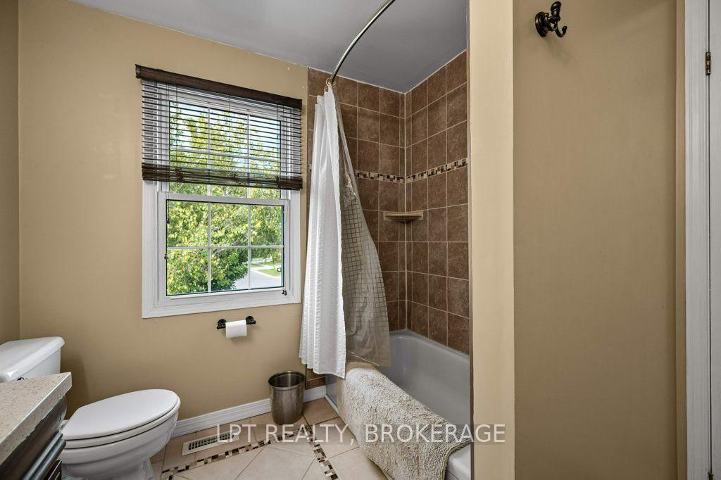 780 Muirfield Crescent • Kingston, ON photo 31