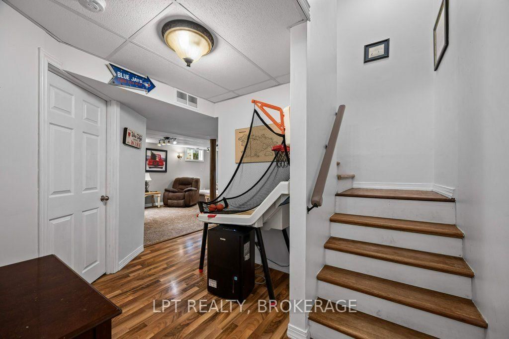 780 Muirfield Crescent • Kingston, ON photo 33