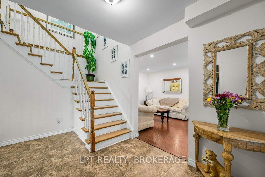 780 Muirfield Crescent • Kingston, ON photo 9