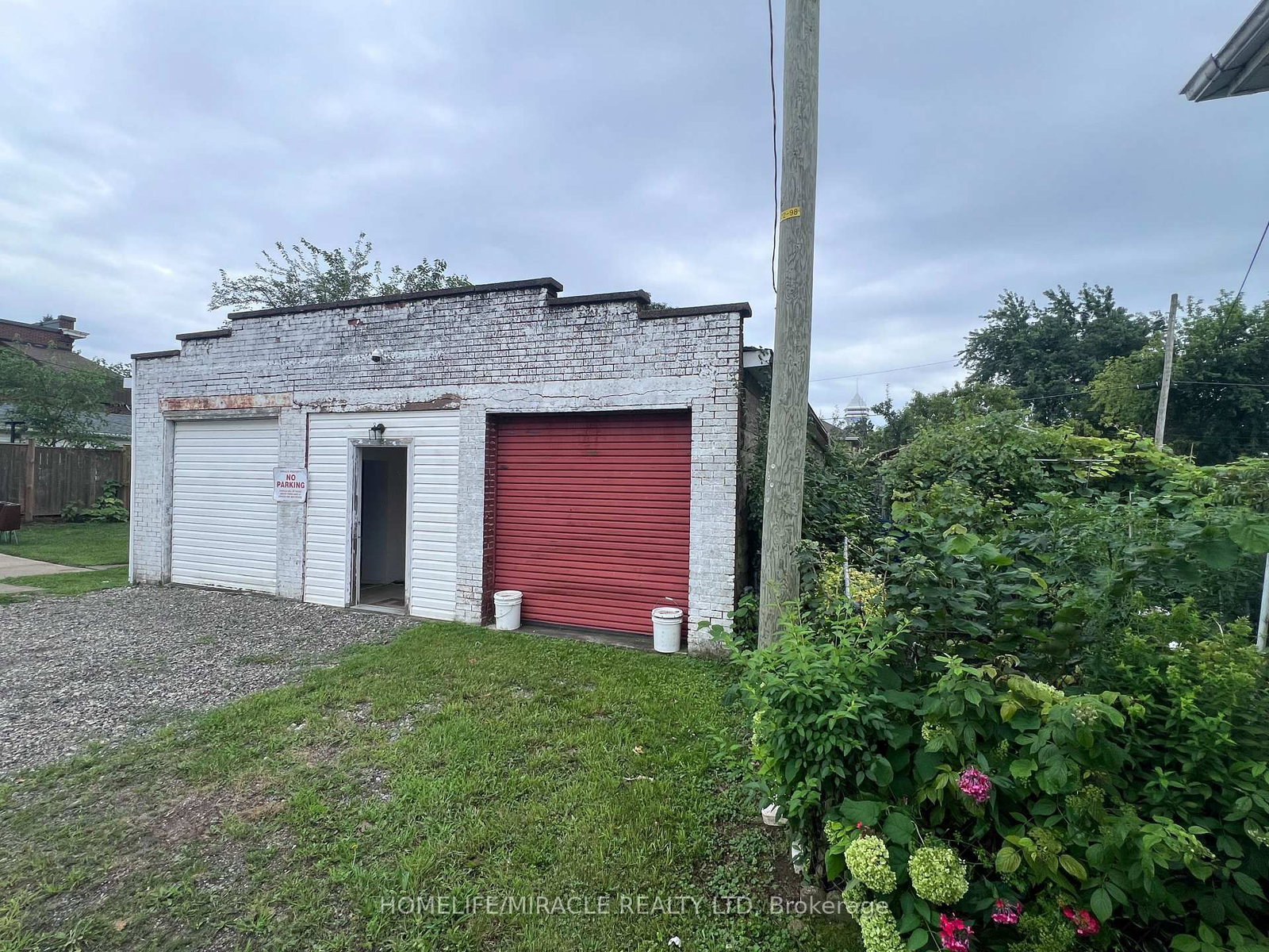 5470 Lewis Avenue • Niagara Falls, ON photo 5