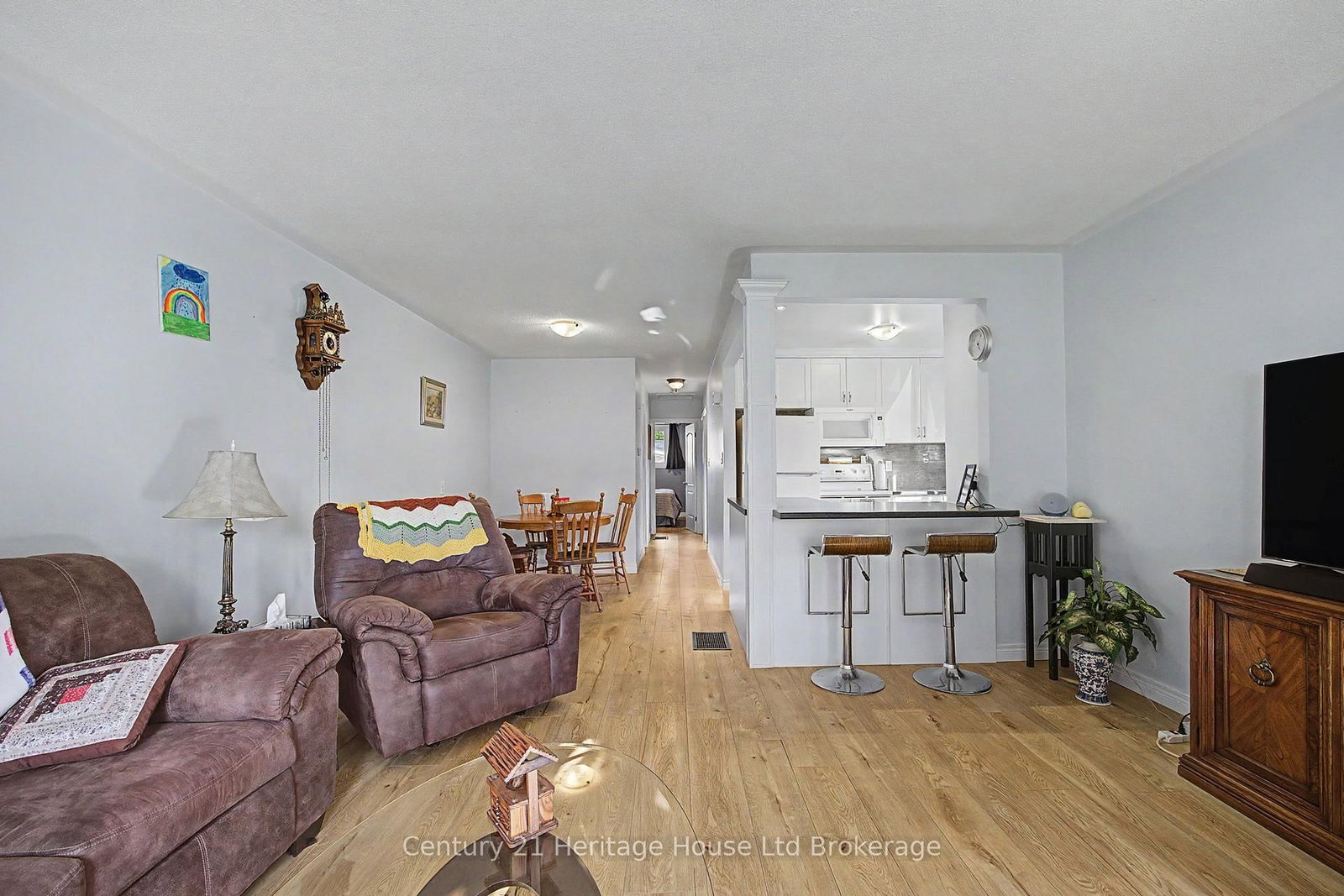 128 King Hiram Street • Ingersoll, ON photo 3