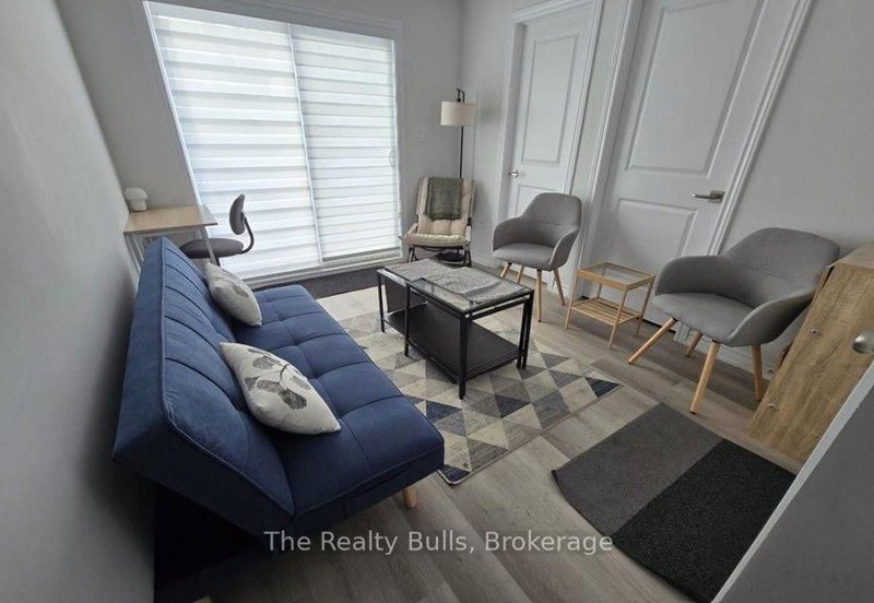 21 - 124 COMPASS Trail