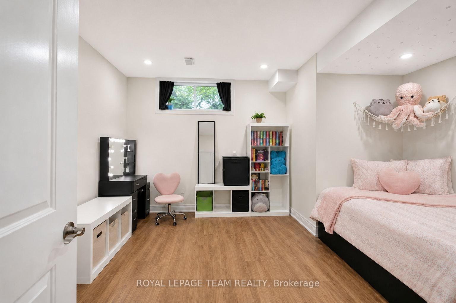 1801 CEDARLAKES Way • Greely, ON photo 35