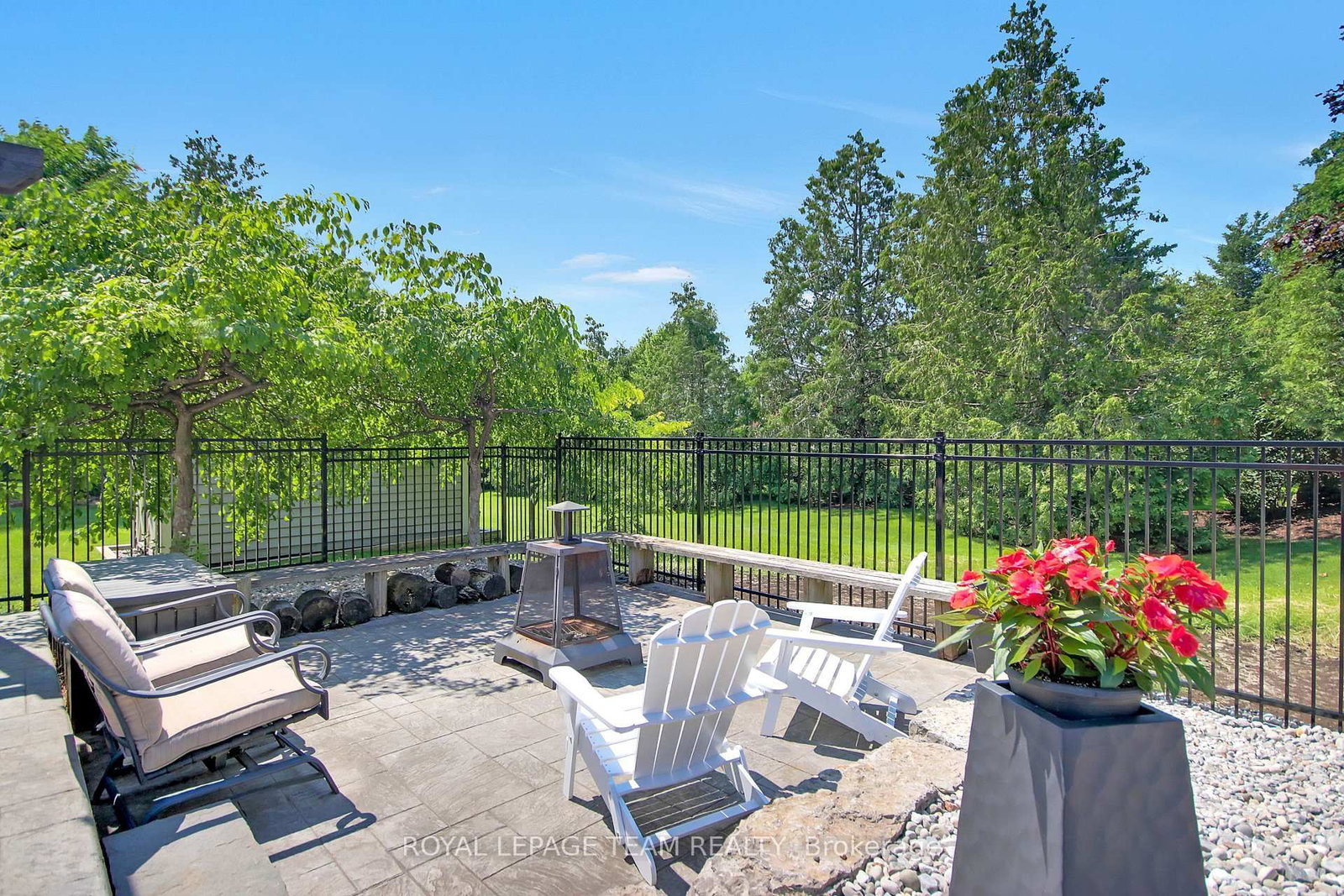 1801 CEDARLAKES Way • Greely, ON photo 46