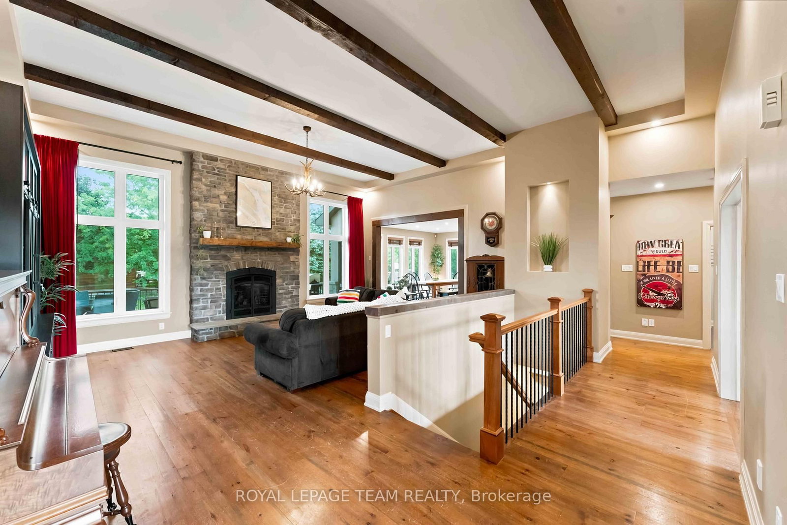 1801 CEDARLAKES Way • Greely, ON photo 5