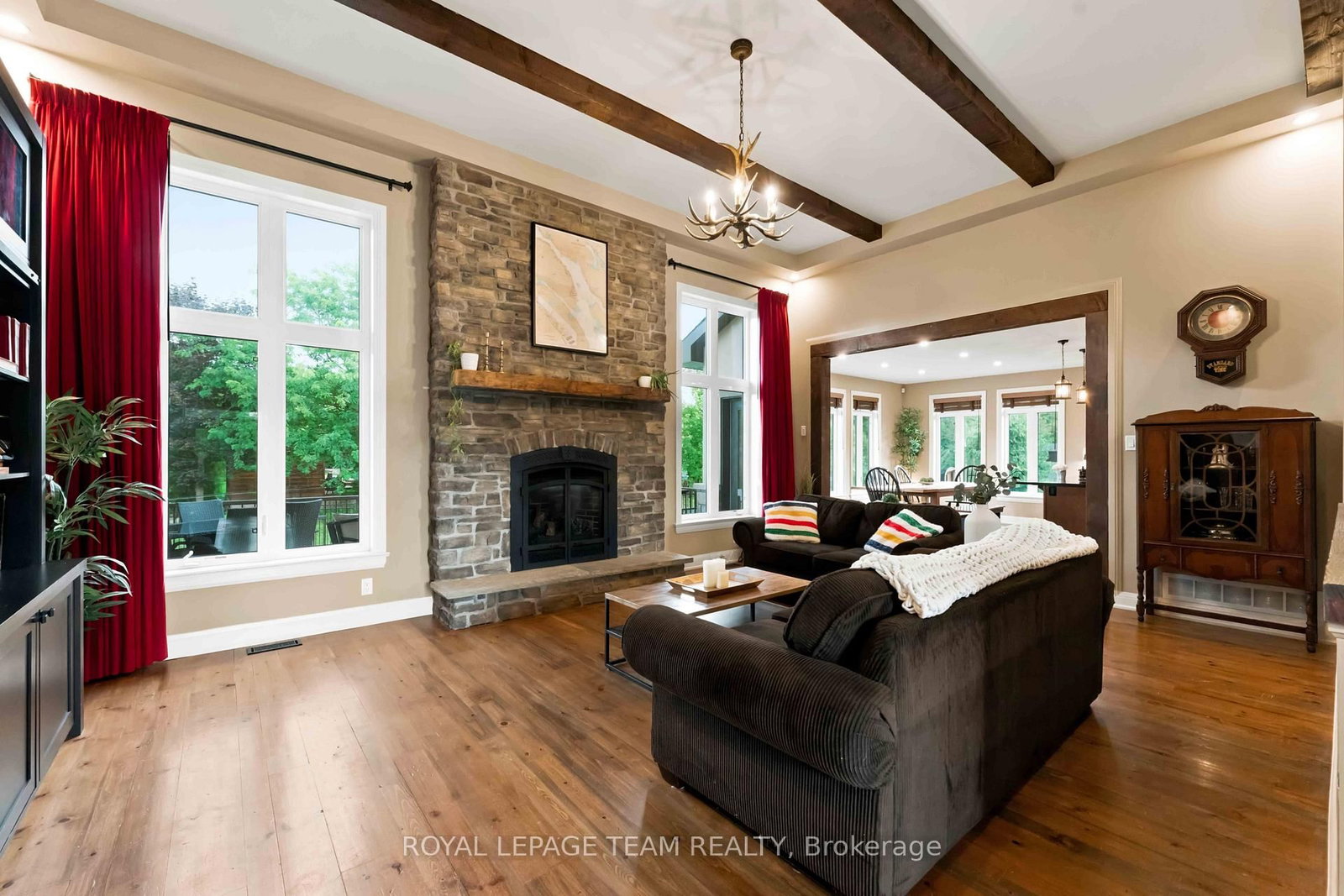 1801 CEDARLAKES Way • Greely, ON photo 8