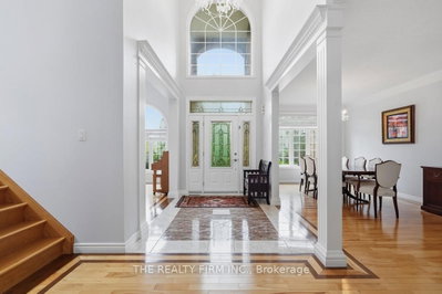 55 Farmhouse Road • London East, ON photo 3
