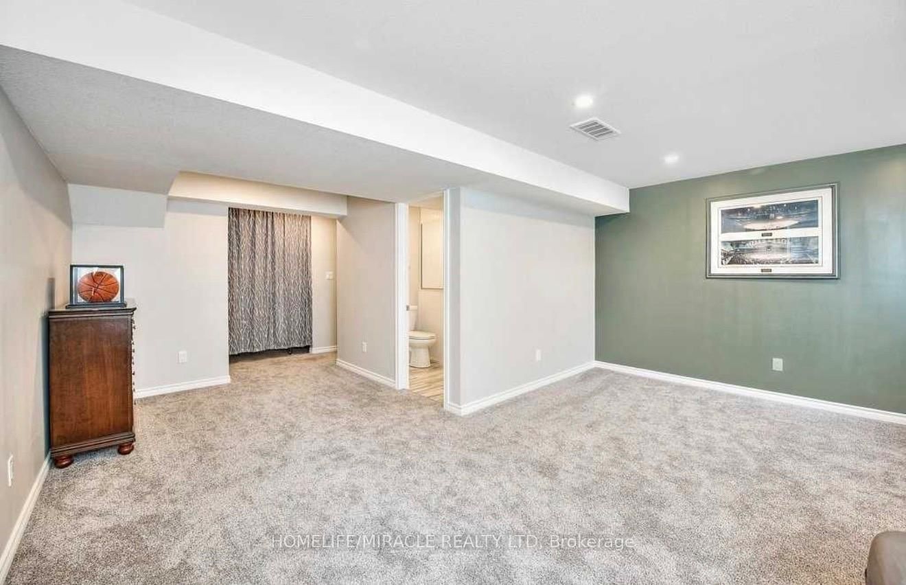 132 Maitland Street • Kitchener, ON photo 9