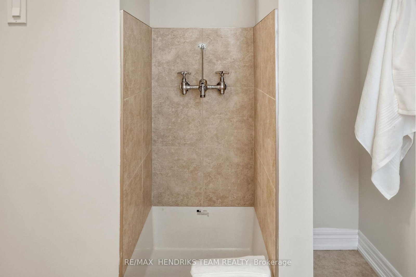 12 Riley Avenue • Pelham, ON photo 19