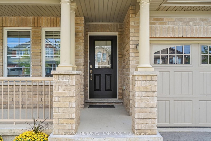 12 Riley Avenue