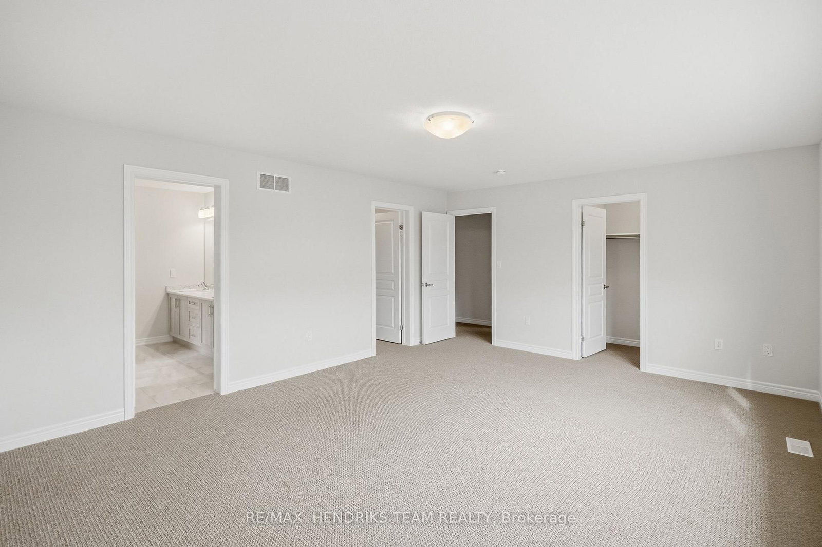 12 Riley Avenue • Pelham, ON photo 24