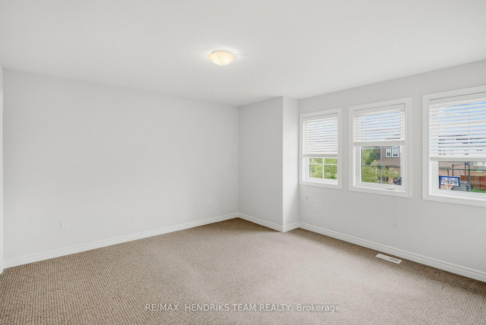 12 Riley Avenue • Pelham, ON photo 29