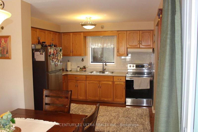 373 Brembel Crescent