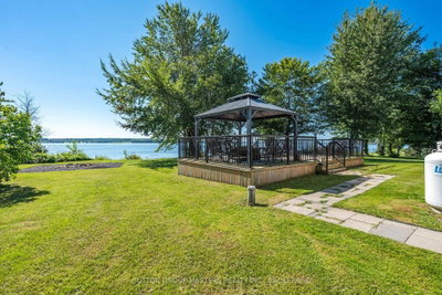 175 Pleasure Pt. Lane • Wolfe Island, ON photo 8
