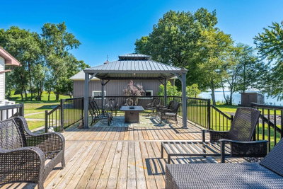 175 Pleasure Pt. Lane • Wolfe Island, ON photo 9