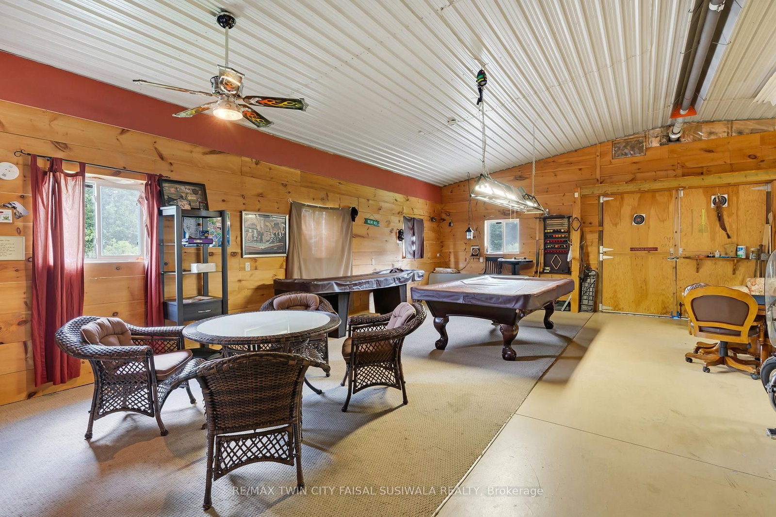 2172 Centre Road • Hamilton, ON photo 15