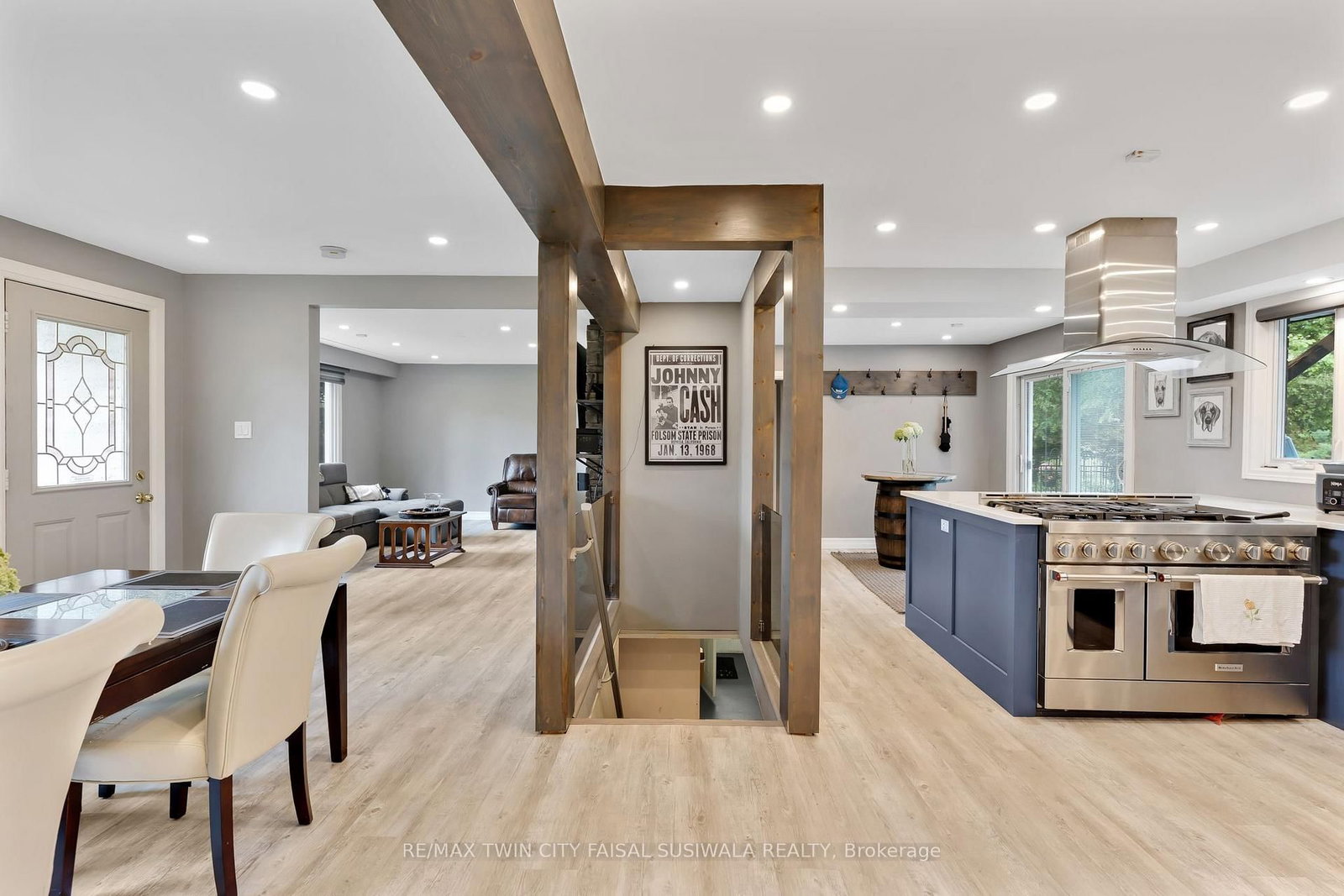 2172 Centre Road • Hamilton, ON photo 26