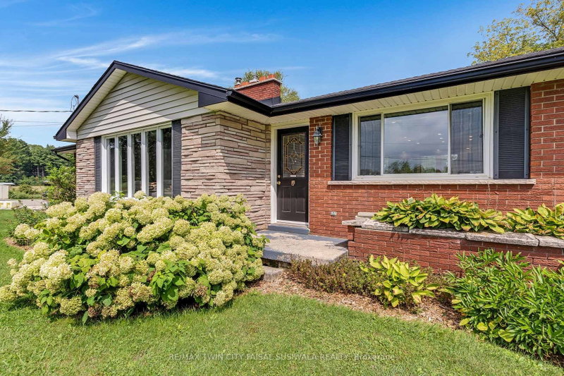 2172 Centre Road