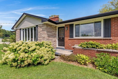 2172 Centre Road • Hamilton, ON photo 3