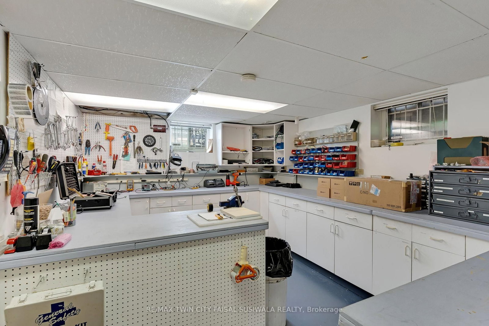 2172 Centre Road • Hamilton, ON photo 49