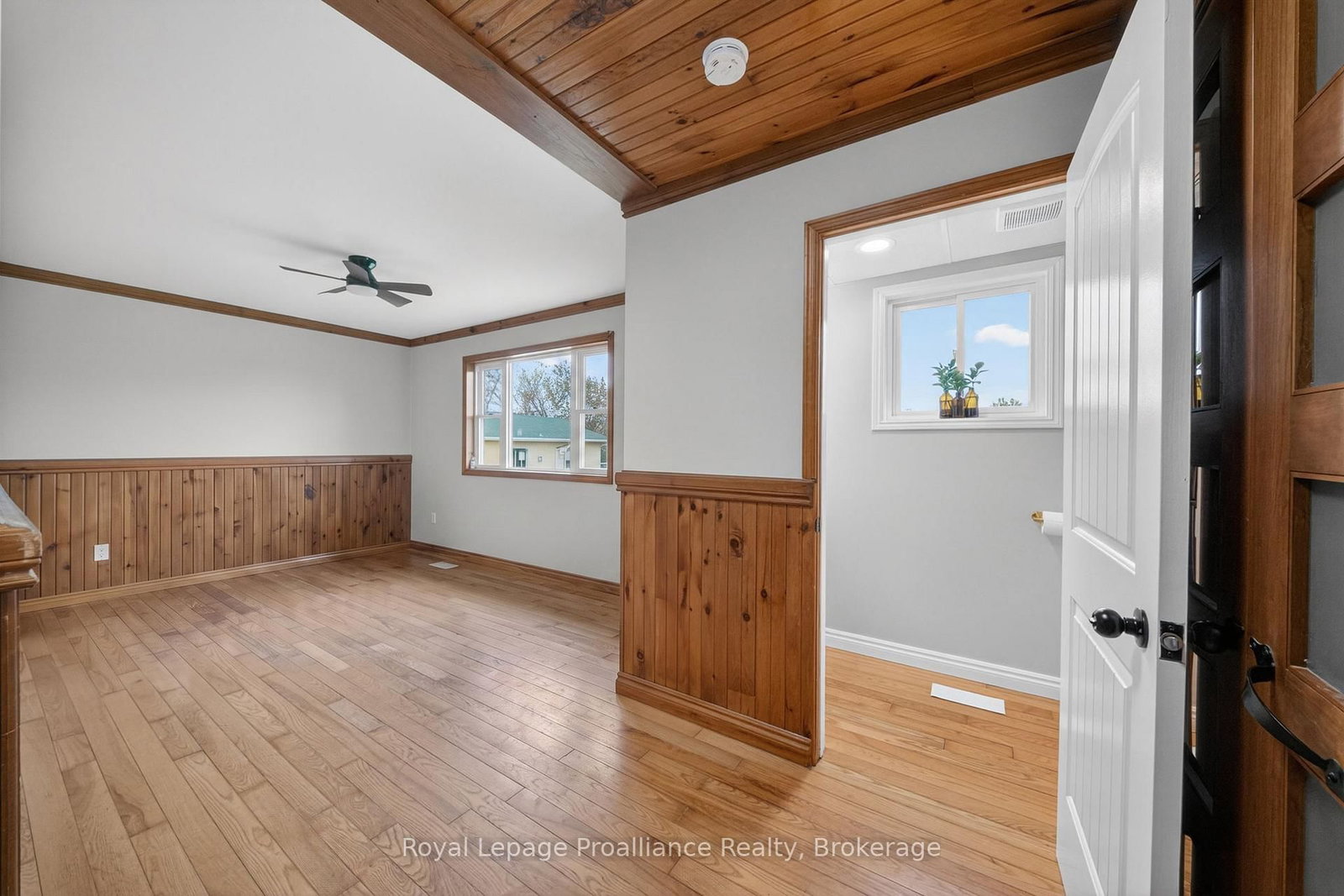 235 East Hungerford Road • Tweed, ON photo 14