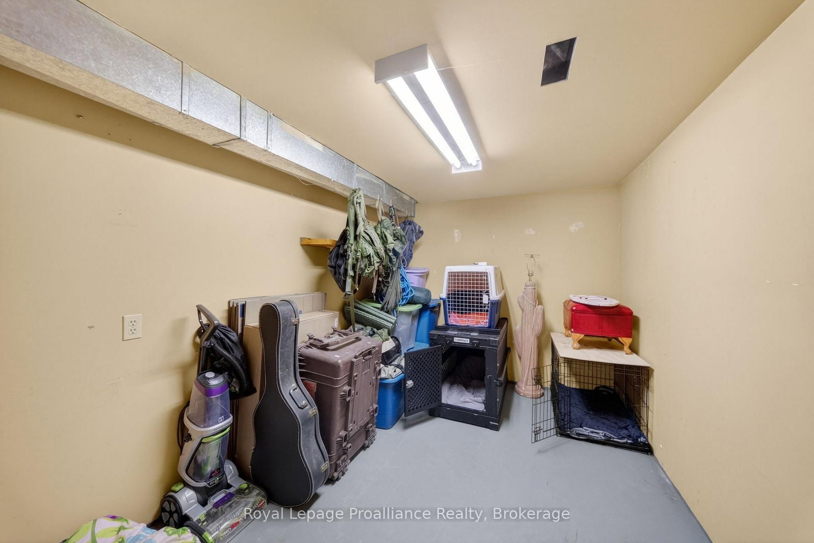 235 East Hungerford Road • Tweed, ON photo 35