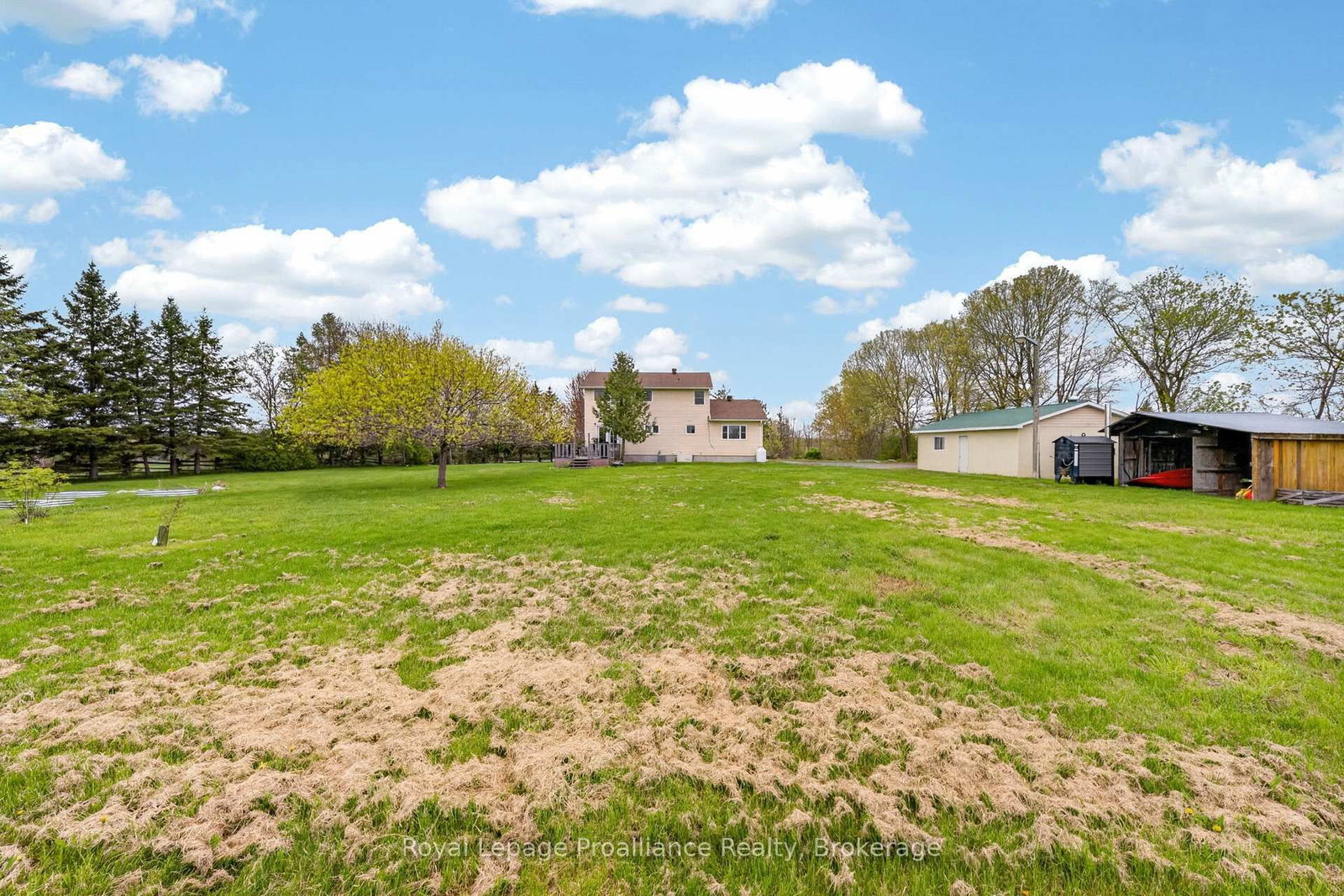 235 East Hungerford Road • Tweed, ON photo 45