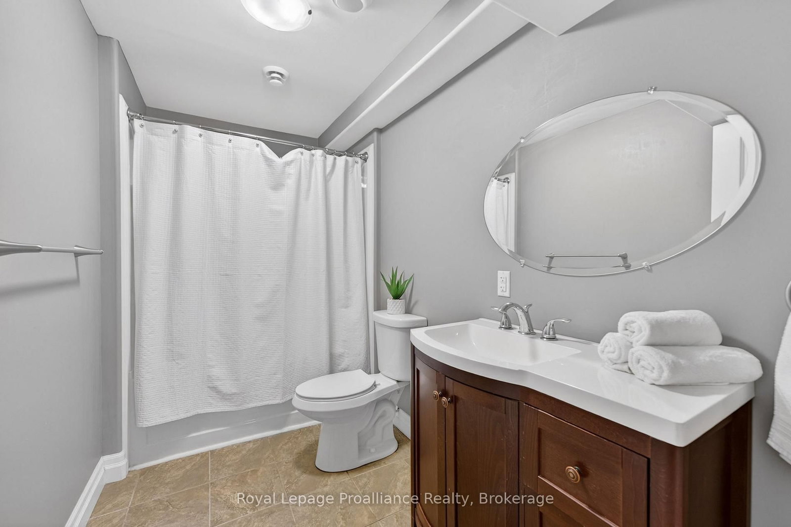 32 Aspen Drive • Quinte West, ON photo 23