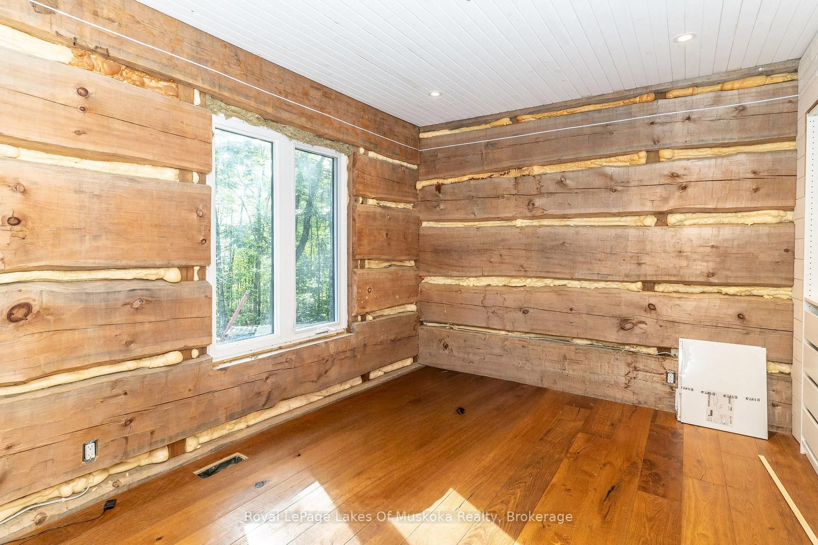 1029 Whiteside Road • Muskoka Lakes, ON photo 11