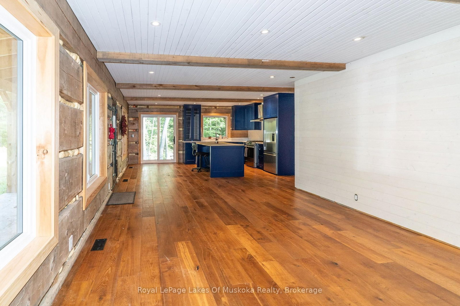 1029 Whiteside Road • Muskoka Lakes, ON photo 4