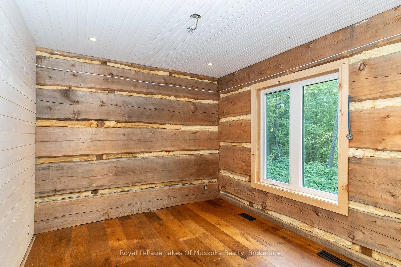 1029 Whiteside Road • Muskoka Lakes, ON photo 7