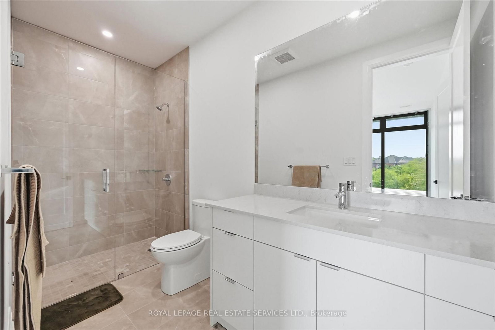 36 Windemere Road • Hamilton, ON photo 32
