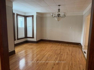 5821 Leonard Avenue • Niagara Falls, ON photo 4