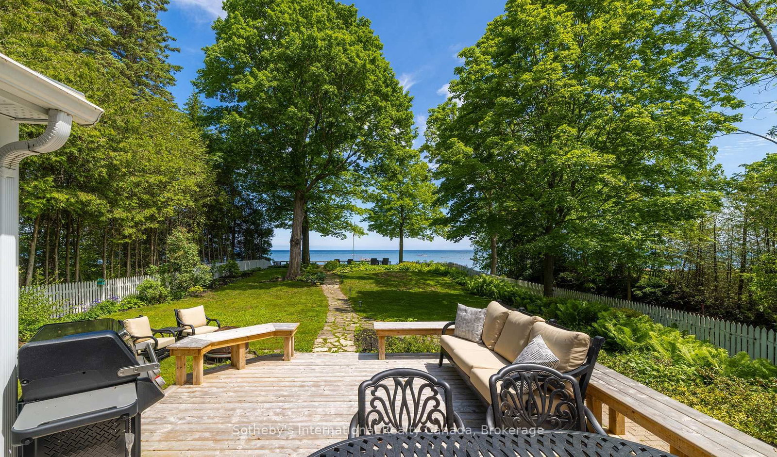 47 Vera Street • Meaford, ON photo 1
