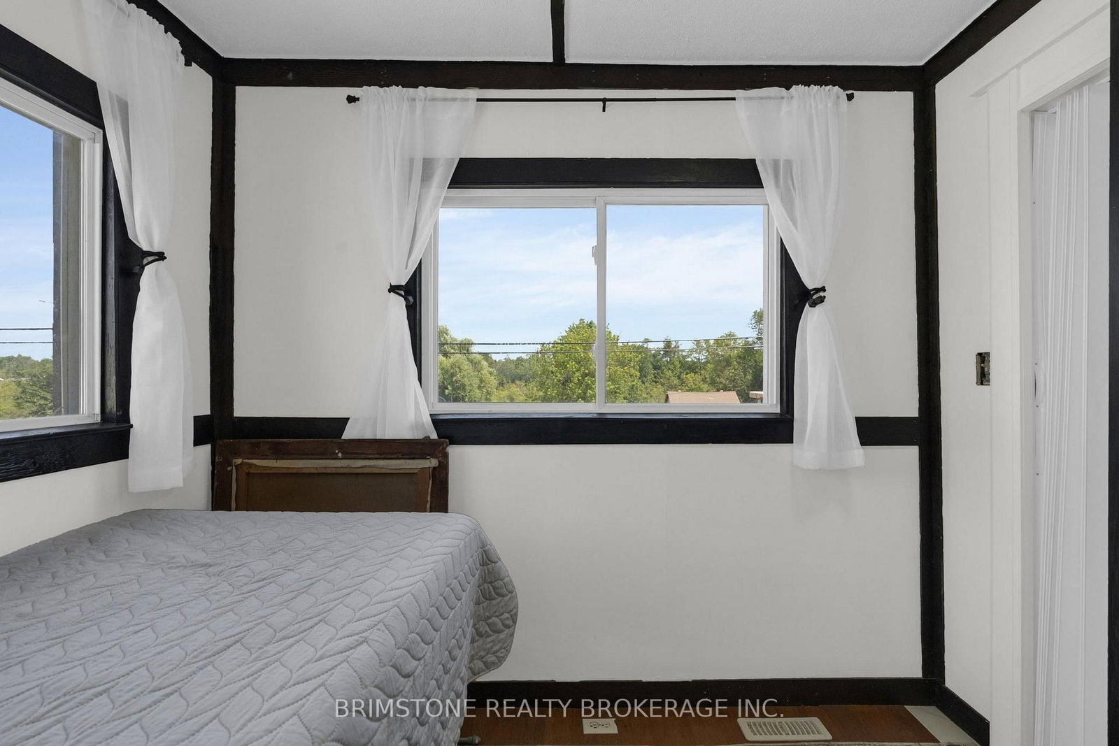 329 High Street • Georgian Bay, ON photo 21