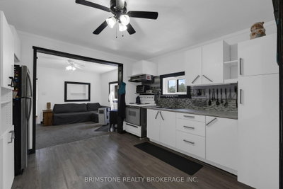 329 High Street • Georgian Bay, ON photo 3