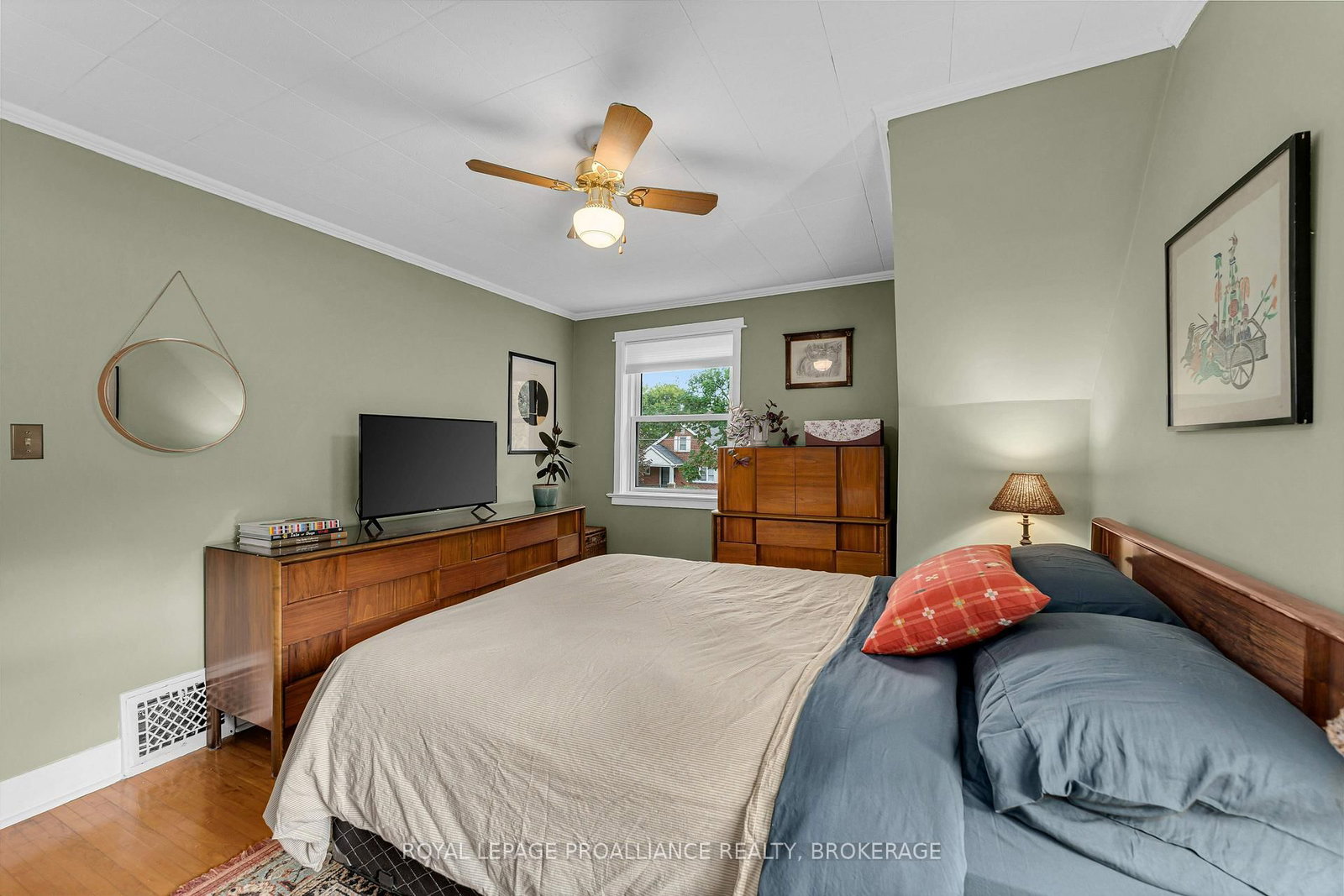 212 Westdale Avenue • Kingston, ON photo 29