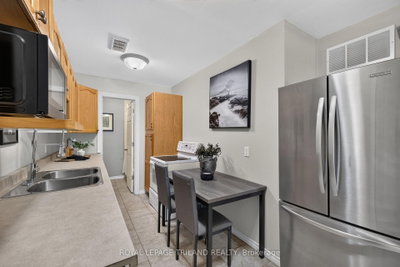 6422 Bradish Road • London South, ON photo 8